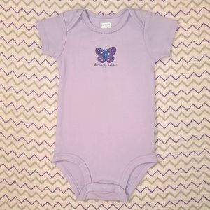 ° SZ 6MO • Onesie °